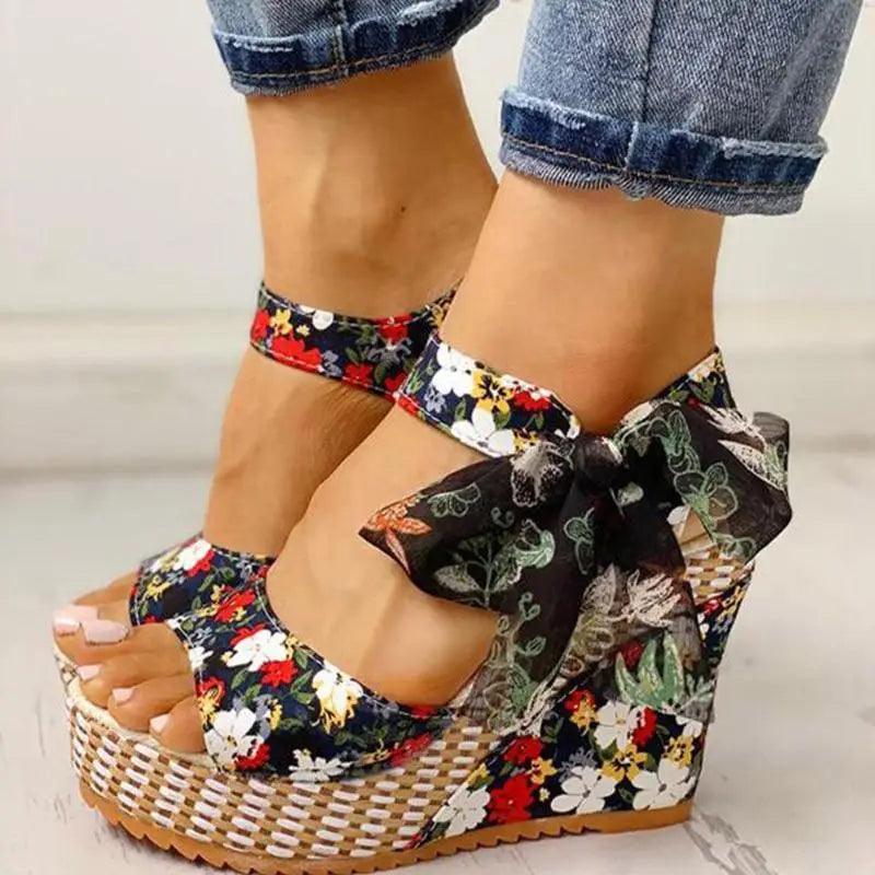 Bohemian Summer Resort Sandals – Elegant Polka Dot Design