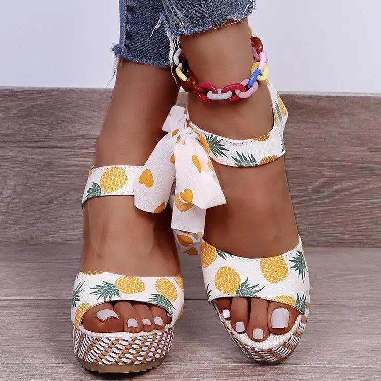 Bohemian Summer Resort Sandals – Elegant Polka Dot Design