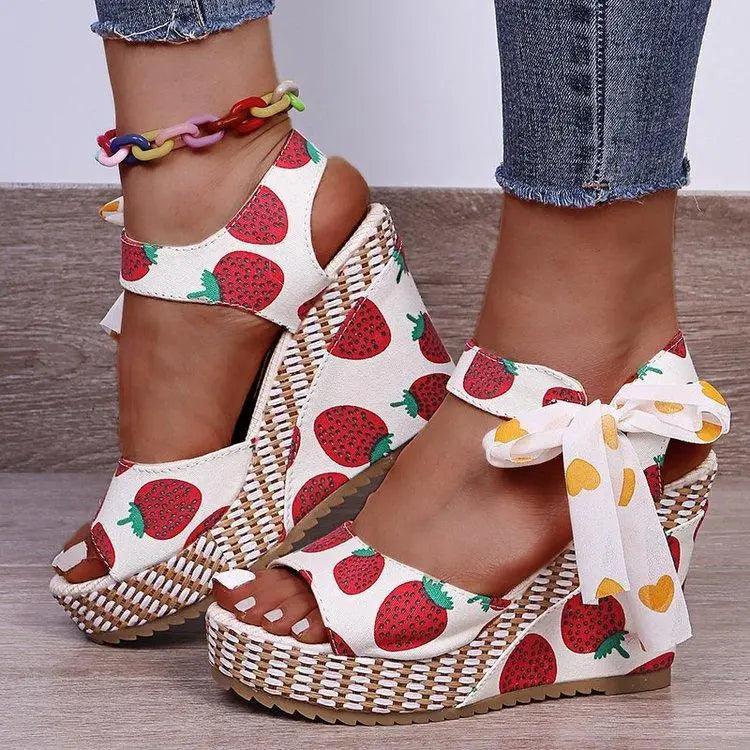 Bohemian Summer Resort Sandals – Elegant Polka Dot Design
