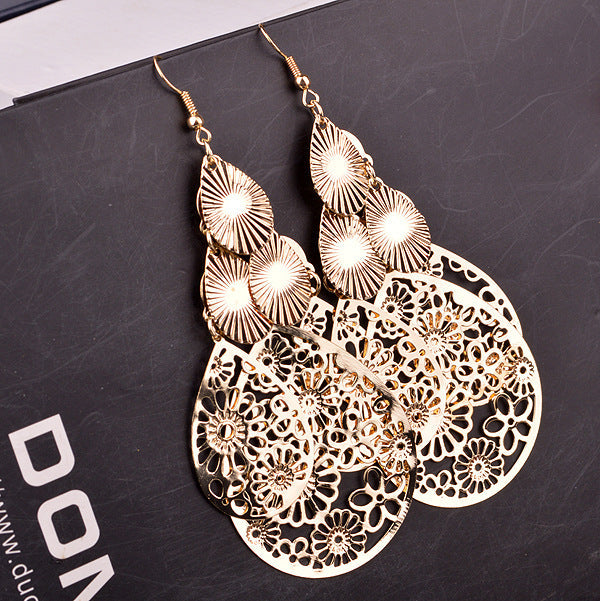 Court Hollow Multi-level Flower Retro All-match Earrings