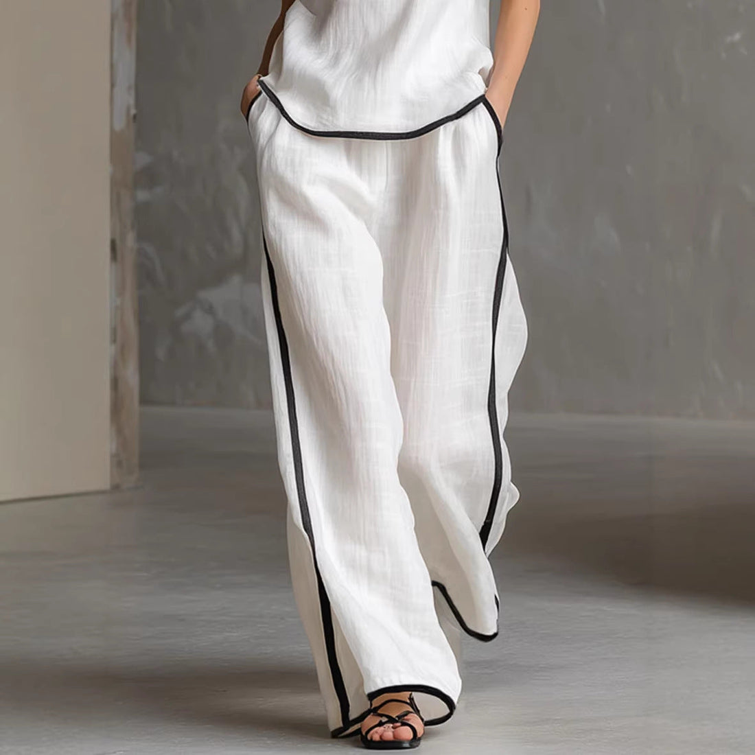 Women’s Sleeveless V-Neck Top and Wide-Leg Pants Set