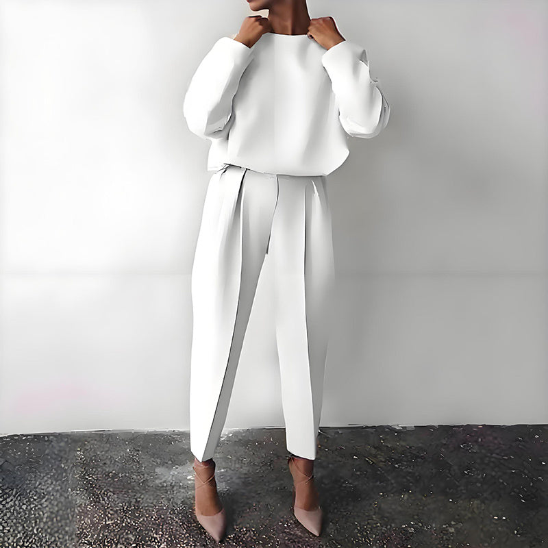 Women’s Solid Color 2-Piece Long Sleeve Top and Pleated Pants Set - Image 9