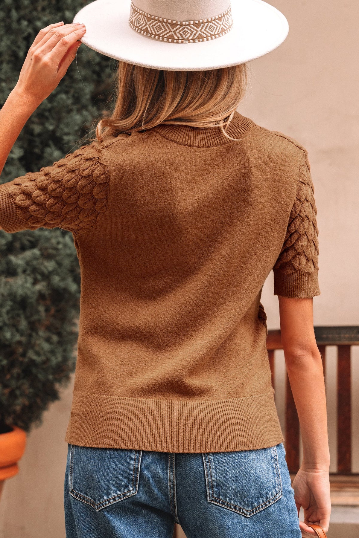 Fish Scale Textured Knit Short Sleeve Sweater