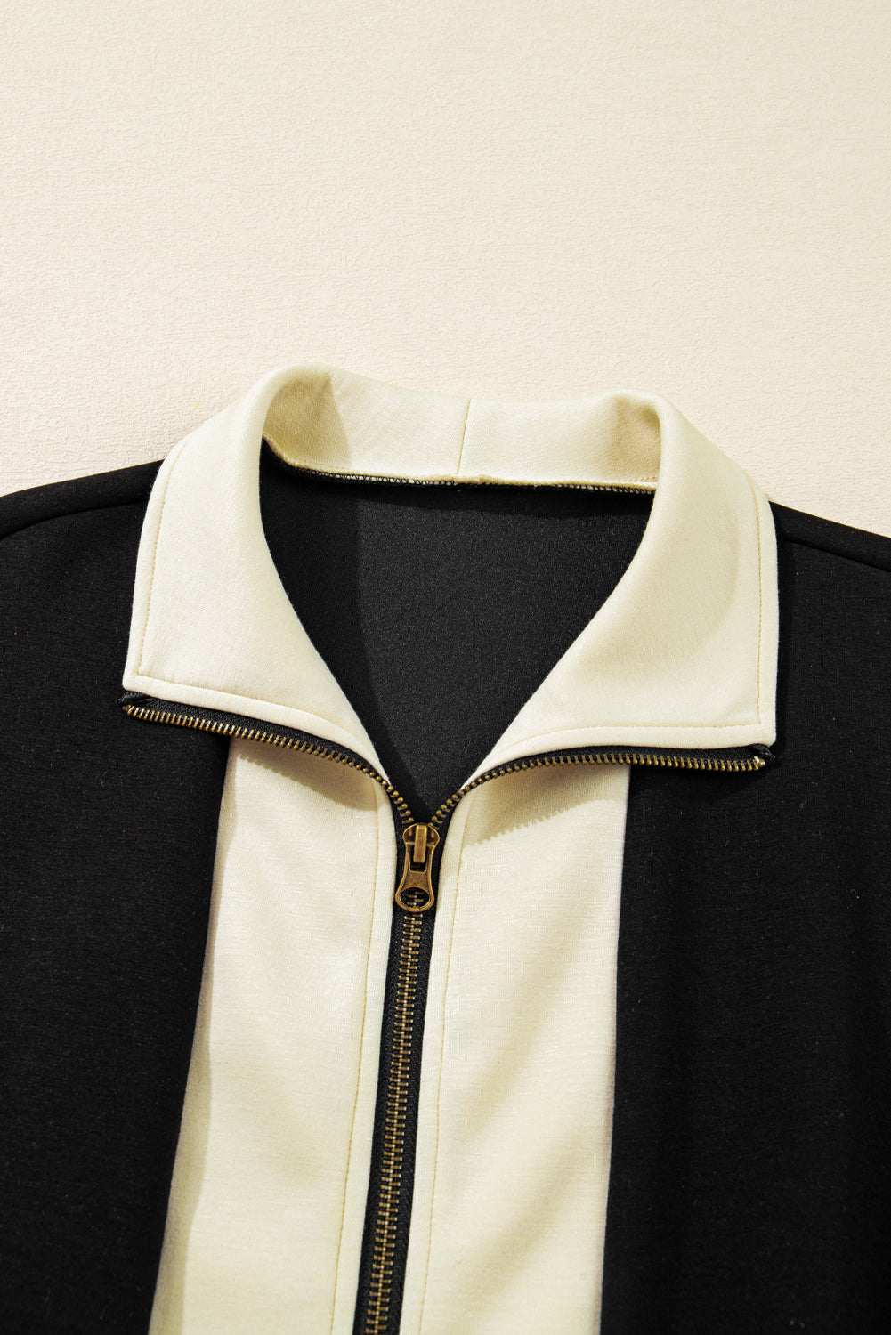 Black Two-Tone Zipper Long Sleeve Casual Romper