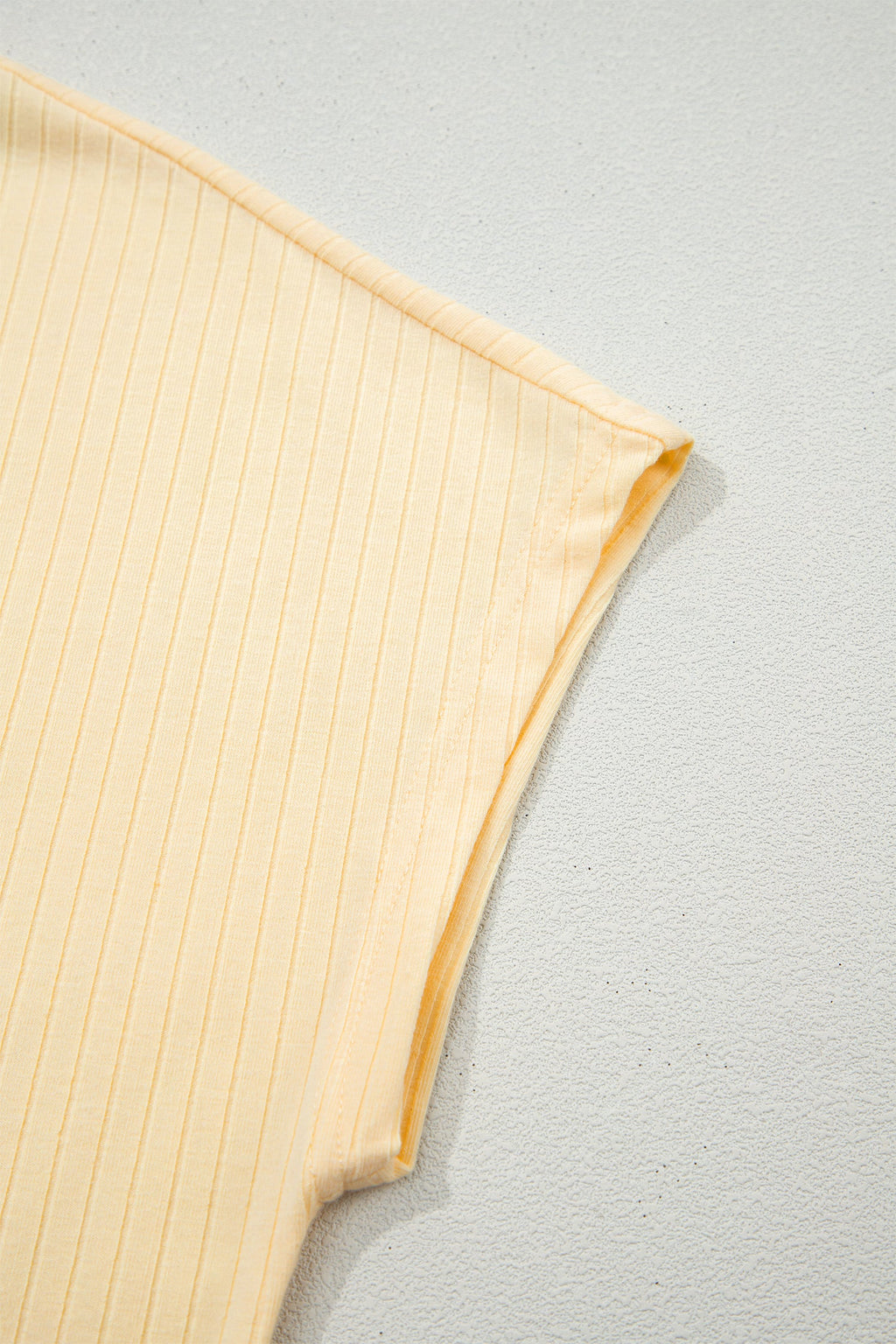 Sunny Trim Casual Short Set: Ribbed Knit Loungewear Outfit
