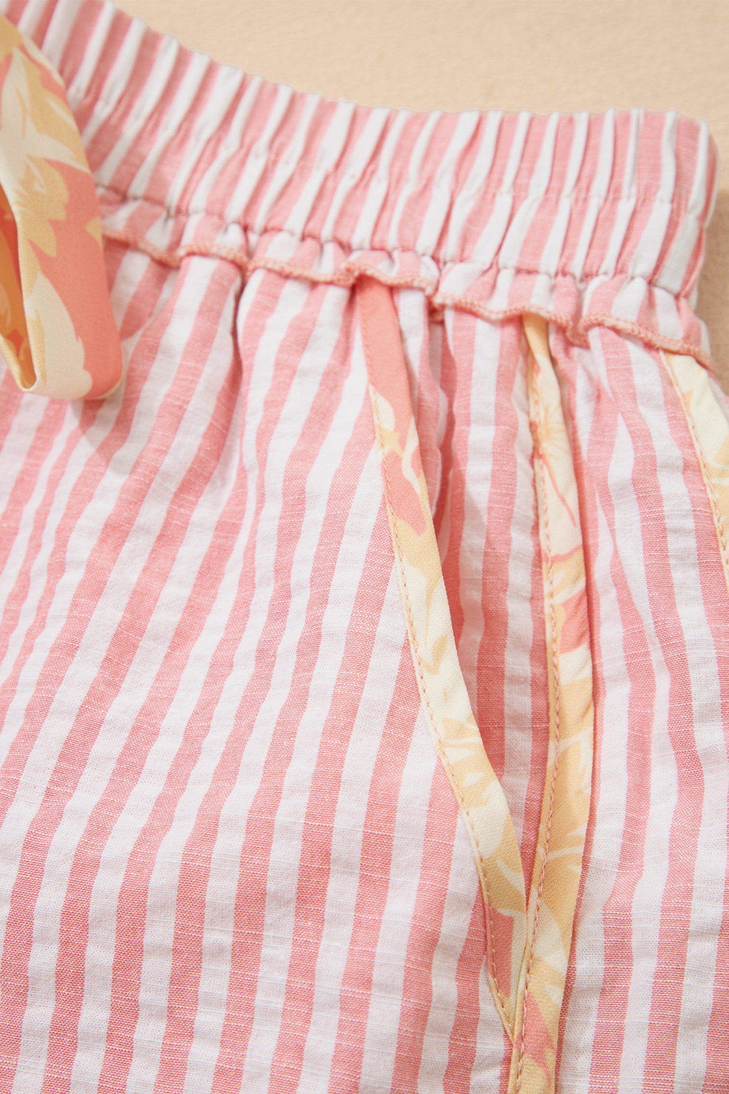 Floral Trim Ribbon Knot Casual Stripe Shorts