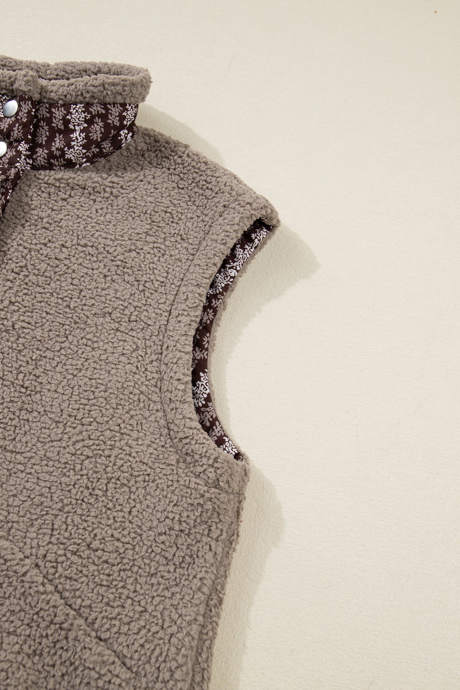 Wrenley Sherpa Fleece Vest with Floral Trim and Side Bows - Image 6