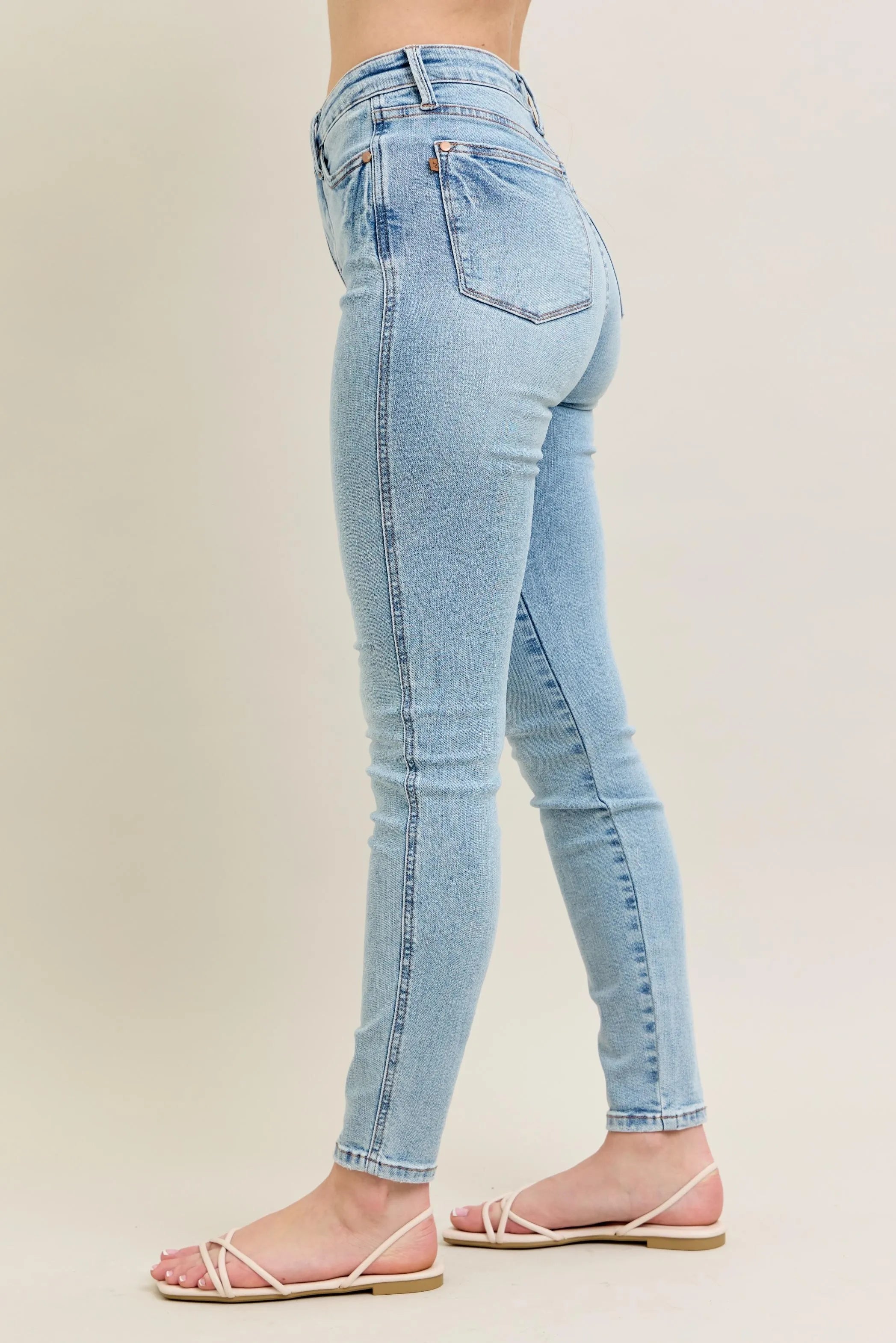 Judy Blue Full Size Mr Tummy Control Vintage Wash Skinny Jeans Plus Size