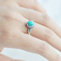 Vintage style geometric circular ring with S925 silver-plated finish on a model's hand
