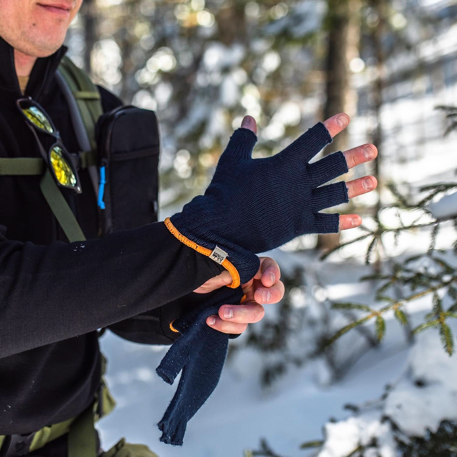Unisex Merino Wool Fingerless Gloves for Outdoor Utility