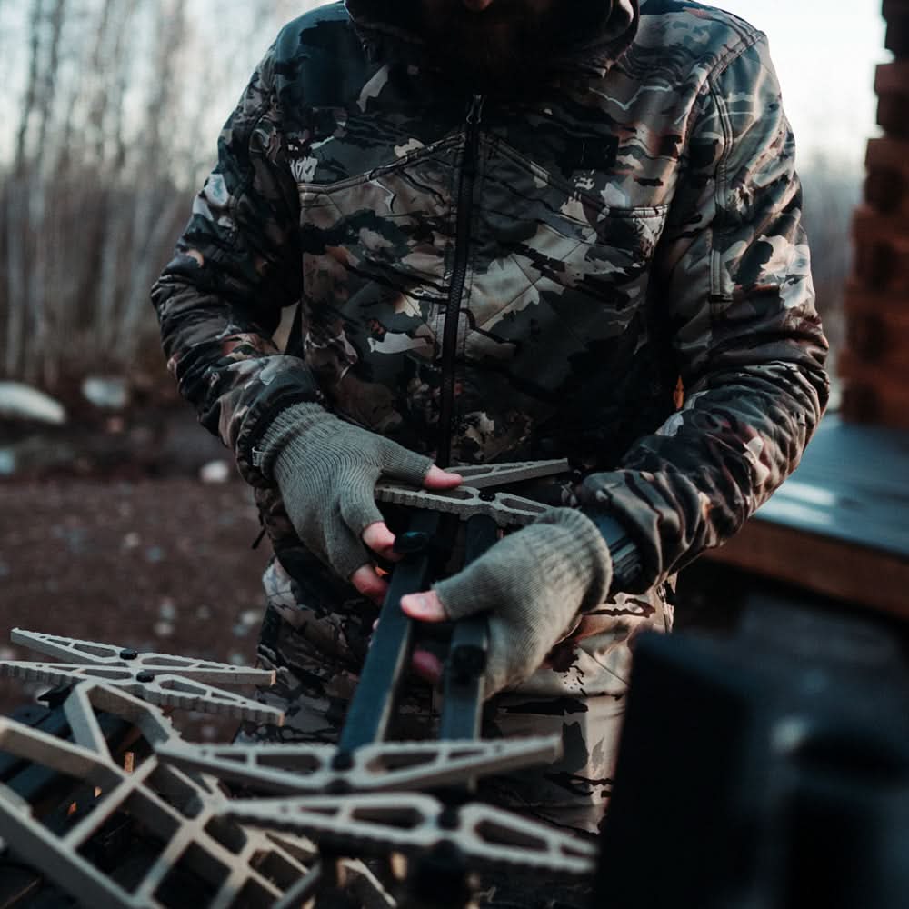 Unisex Merino Wool Fingerless Gloves for Outdoor Utility