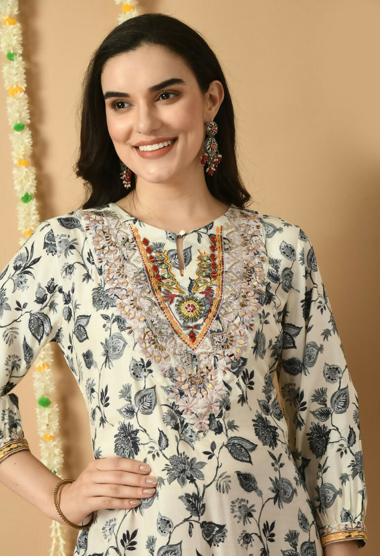 White Maslin Kurta Set - Minimalist Ethnic Chic