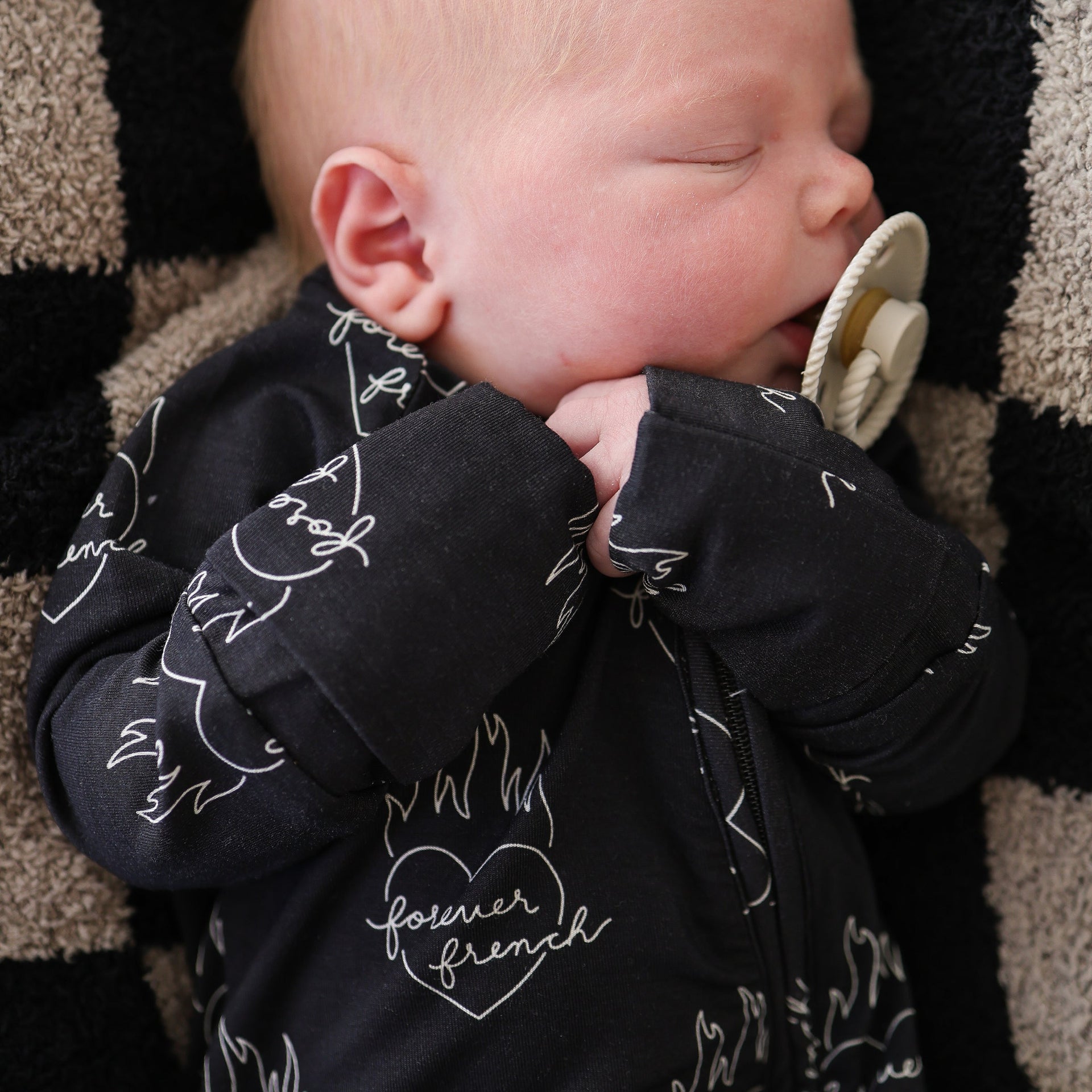 Bamboo Zip Pajamas | Flaming Hearts