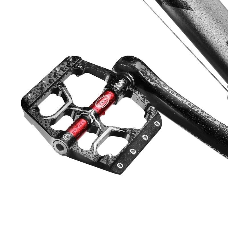 Stevvex aluminum mountain bike flat pedals in black with hex traction pins