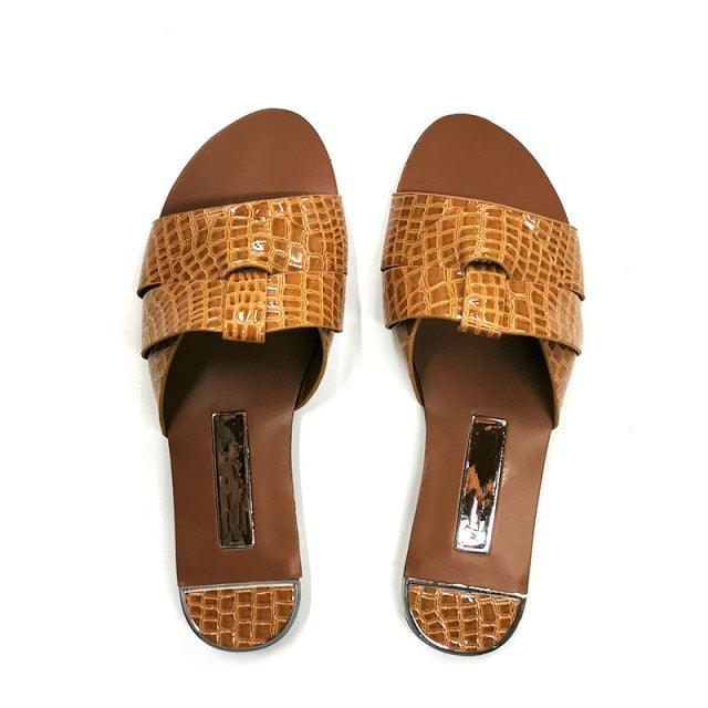 Elegant Leather Flat Sandals: Comfortable Slip-On Loafers