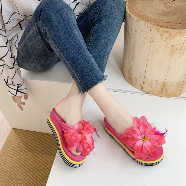 Floral Platform Flip Flops - Women's Summer Slide Beach Sandals