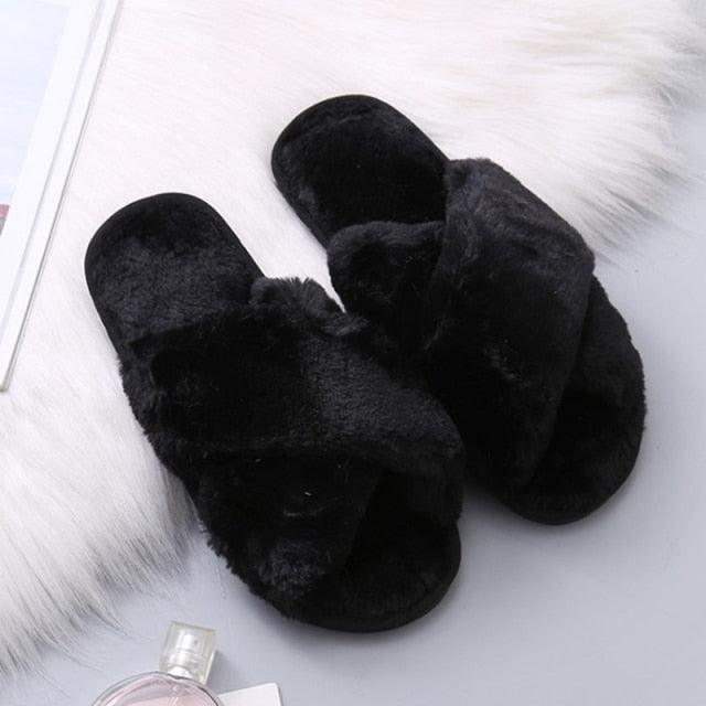 Women’s Faux Fur Cross-Strap Indoor Slides with Memory Foam
