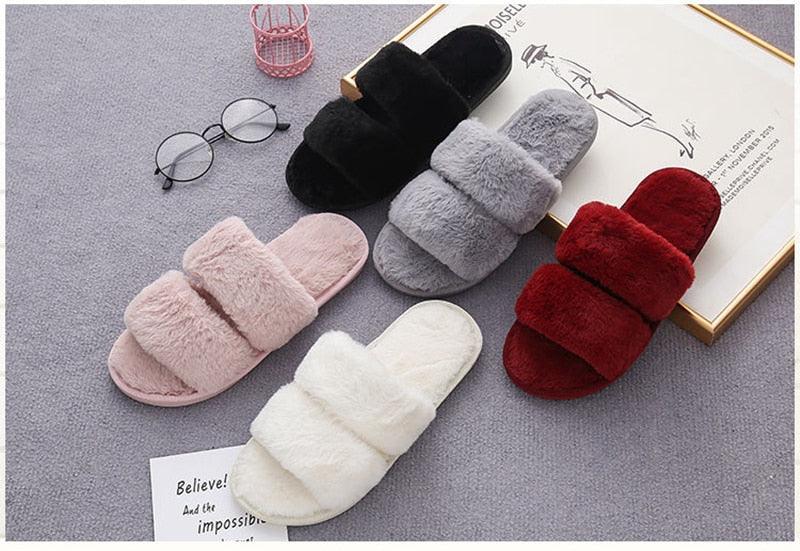 Women’s Faux Fur Cross-Strap Indoor Slides with Memory Foam