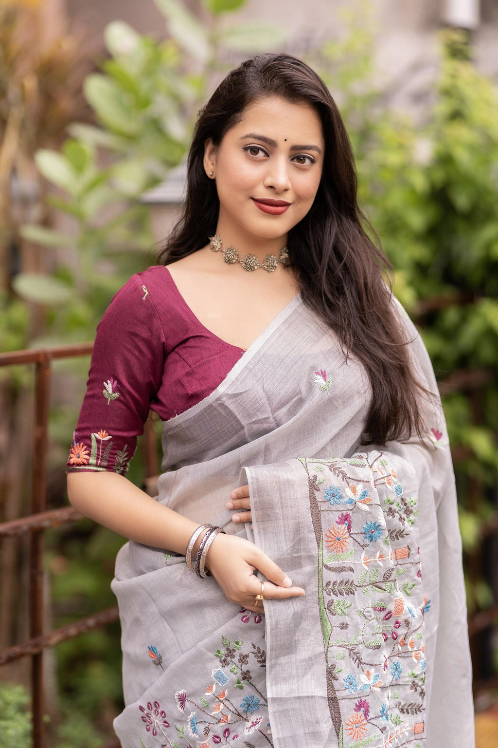 Grey Pure Linen Saree with Ethnic Motifs and Zari Border