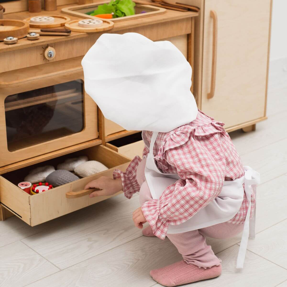 Minimalist Scandi Wooden Play Fridge for Kids – Beige & White