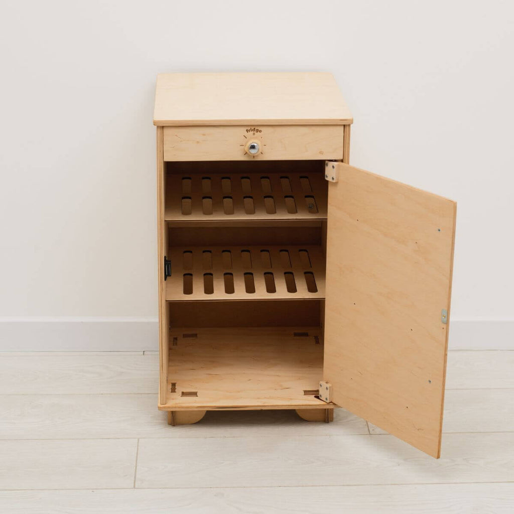 Minimalist Scandi Wooden Play Fridge for Kids – Beige & White