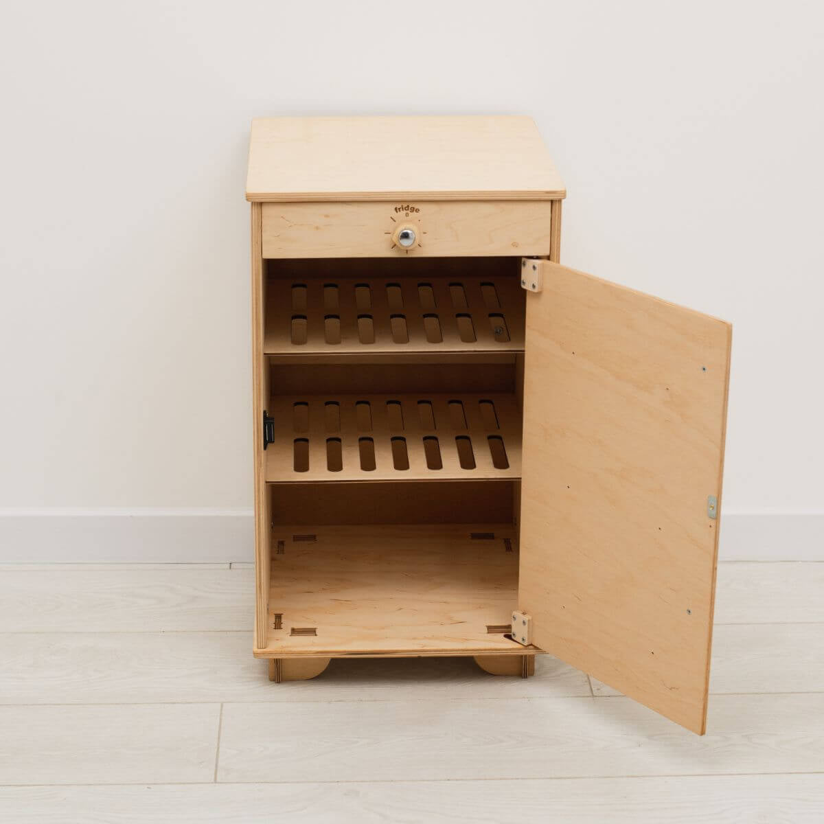 Minimalist Scandi Wooden Play Fridge for Kids – Beige & White