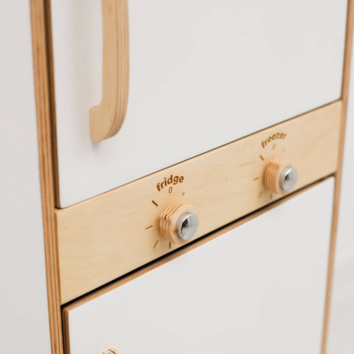 Minimalist Scandi Wooden Play Fridge for Kids – Beige & White