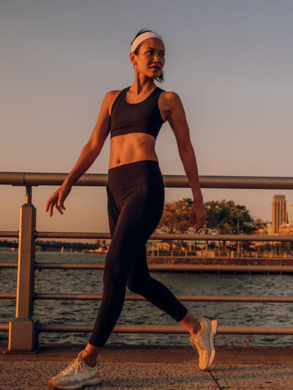 Fusion High-Waist Performance Leggings with Side Pockets - Image 5