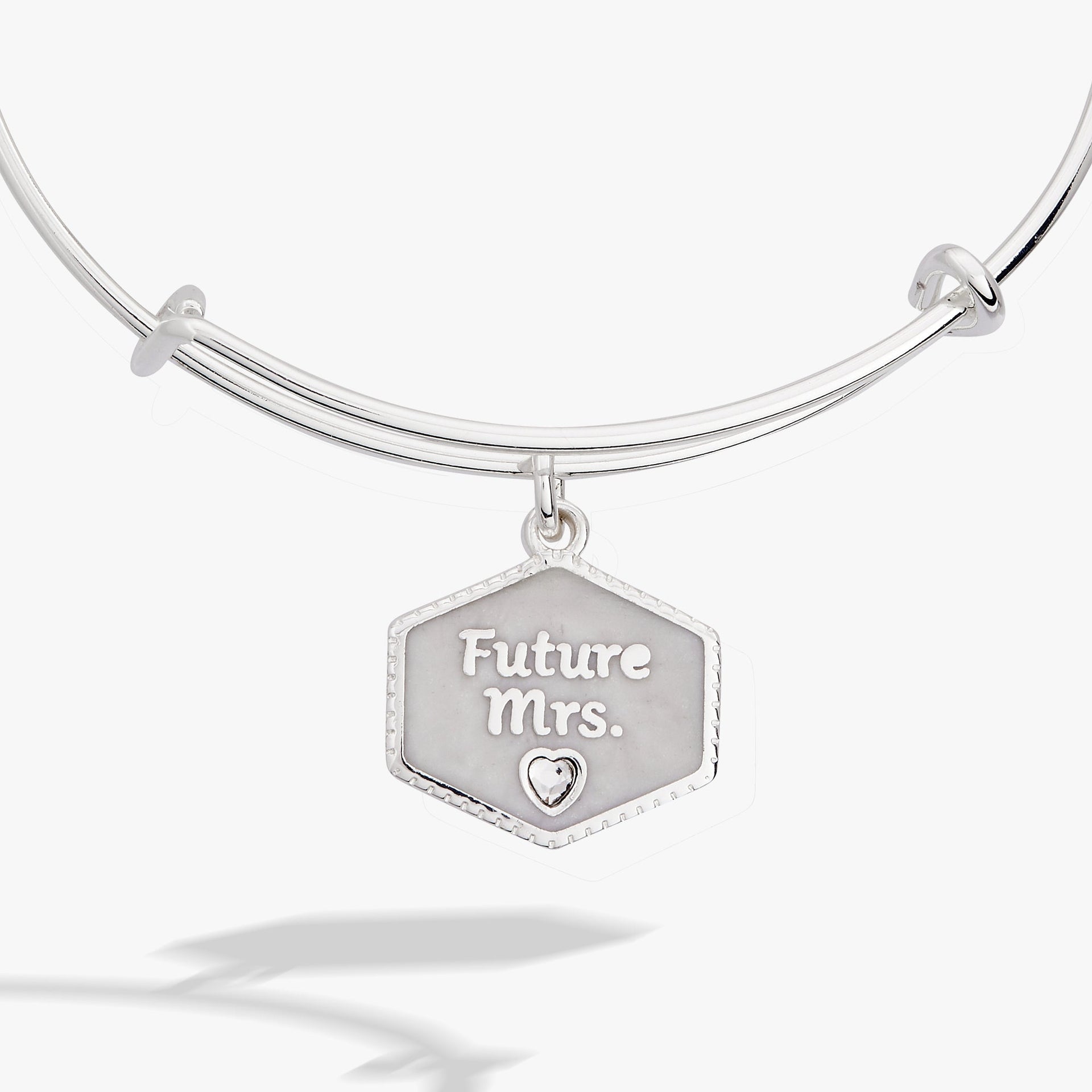 Future Mrs. Pearlized Enamel Charm Expandable Wire Bangle