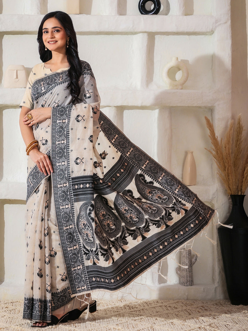 Black and Cream Linen Cotton Saree with Matching Blouse