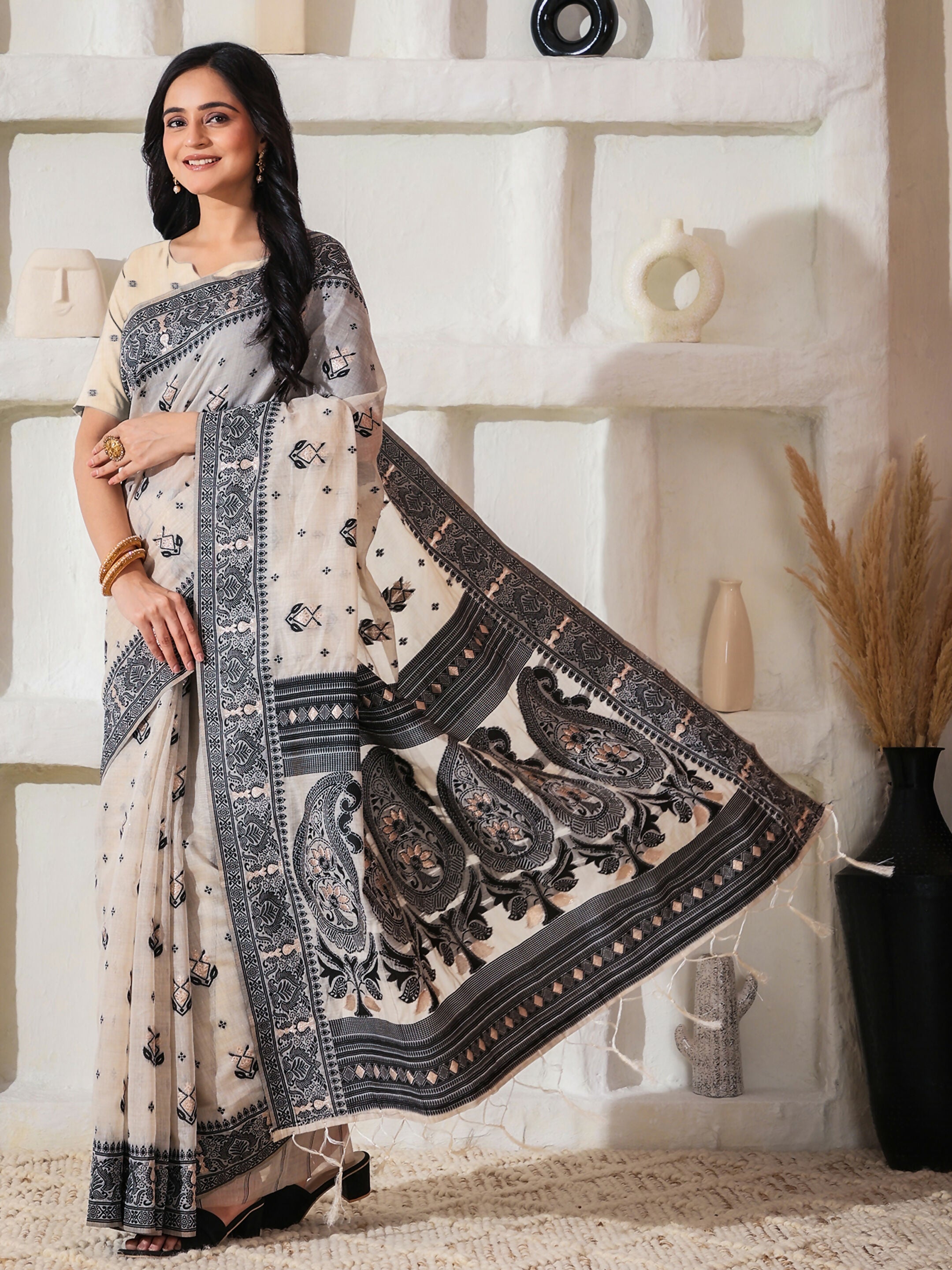 Black and Cream Linen Cotton Saree with Matching Blouse