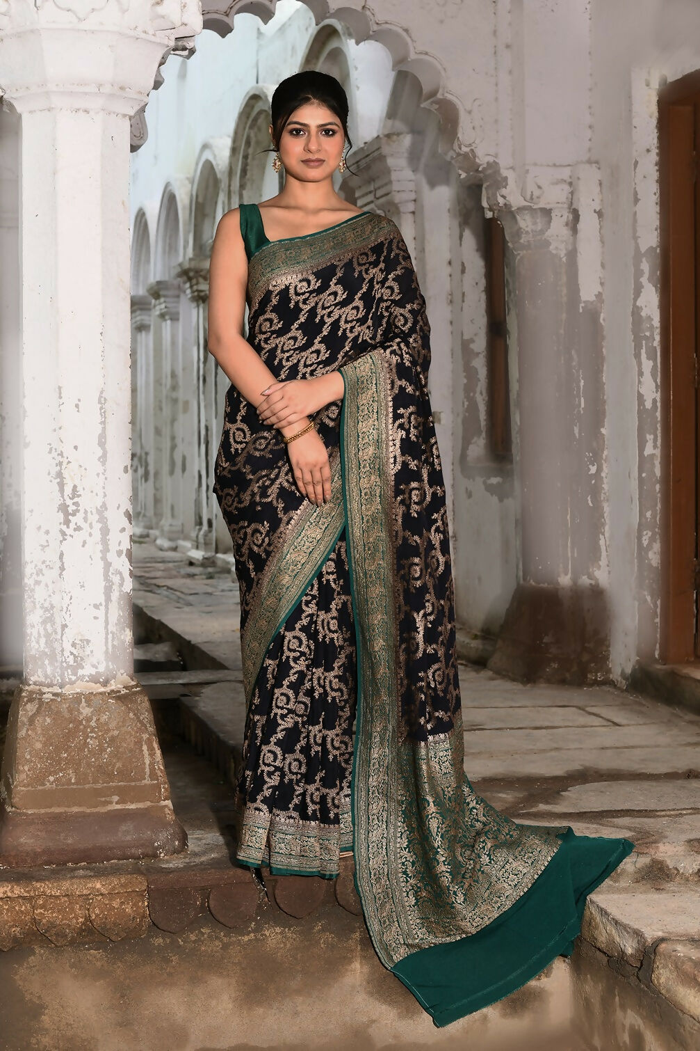 Navy Blue Crepe Chiffon Pure Handloom Banarasi Silk Saree