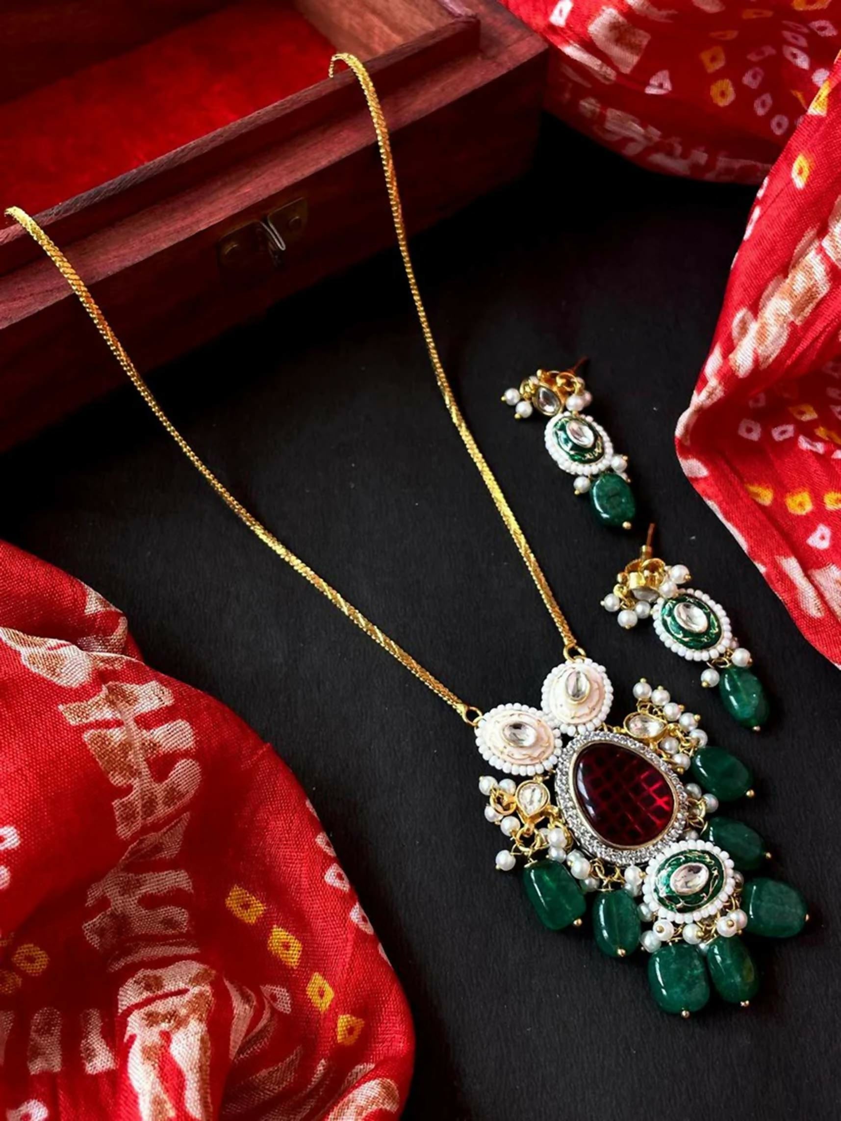 Green Monalisa Jade stone necklace set with Kundan Meenakari pendant and matching earrings