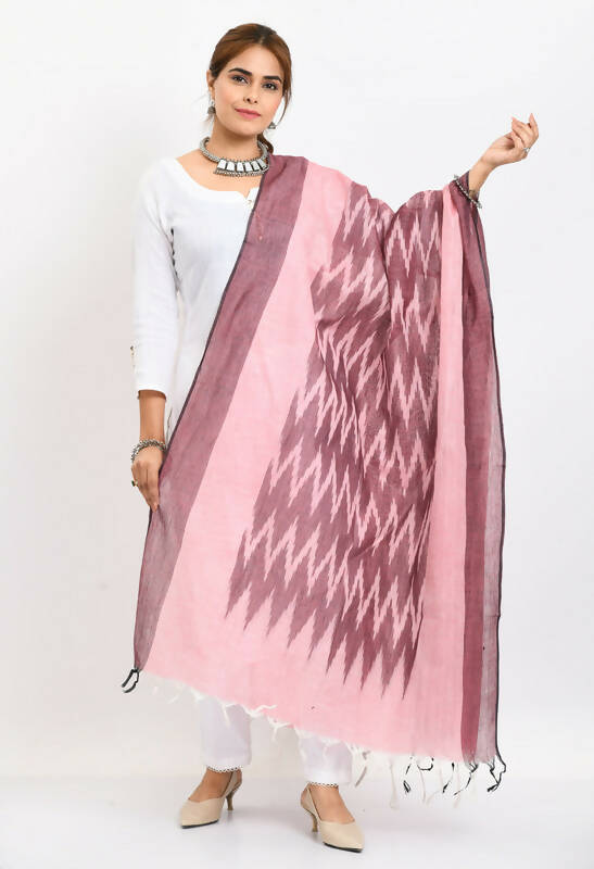 Handloom cotton Ikkat dupatta in maroon and light pink geometric patterns.