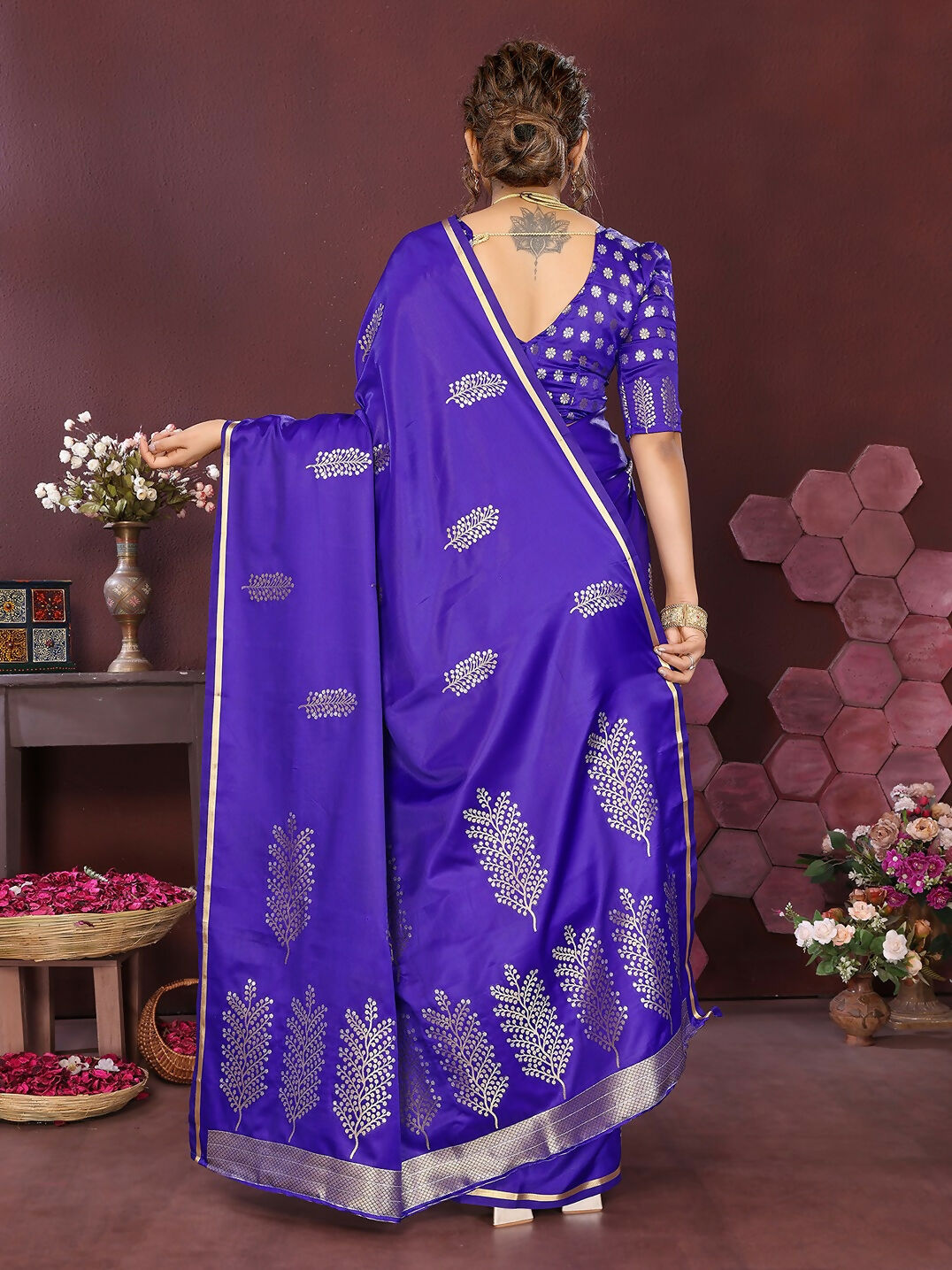 Deep Blue Floral Motif Banarasi Silk Saree with Unstitched Blouse