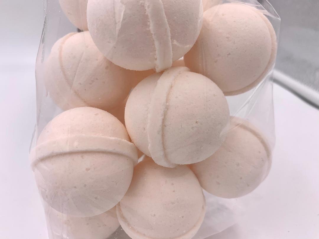 14 pack of 1 oz bath bomb fizzies (U-select fragrance) with shea, mango & cocoa butter, gift bag bath fizzies, relax while you moisturize your skin