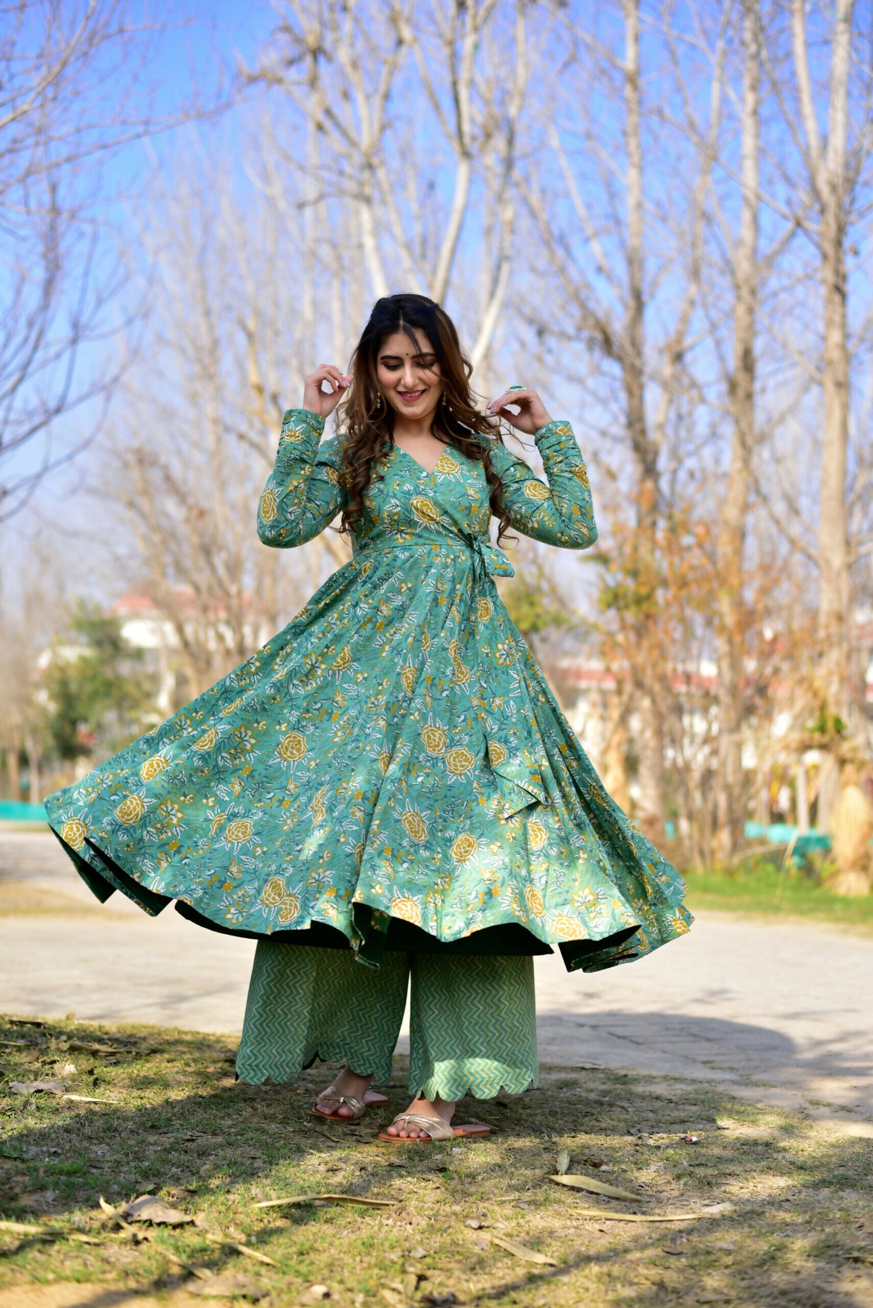 Women's Sea Green Cotton Silk Kurta and Plazo Set with Print