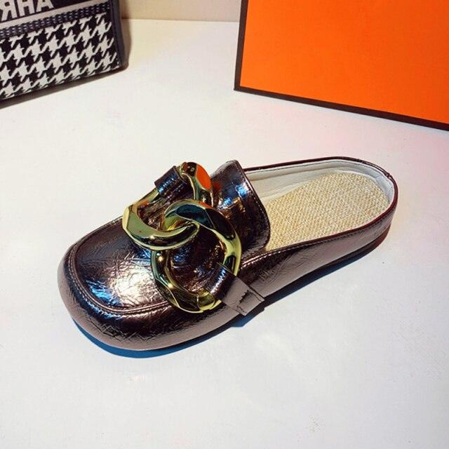 Gold Chain Detail Closed Toe Flat Mules Comfortable Slip-On Shoes