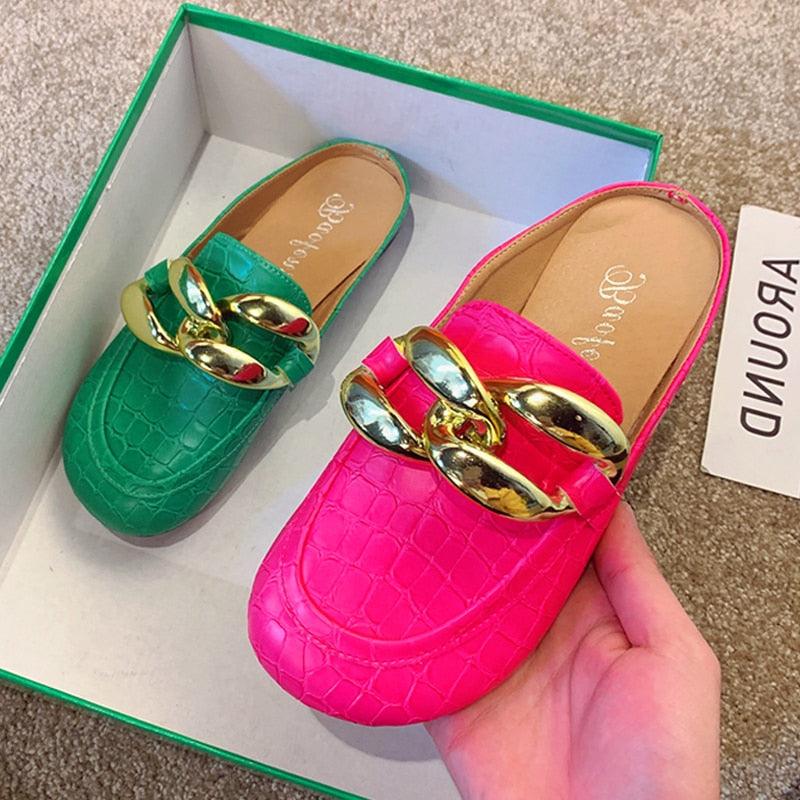 Gold Chain Detail Closed Toe Flat Mules Comfortable Slip-On Shoes