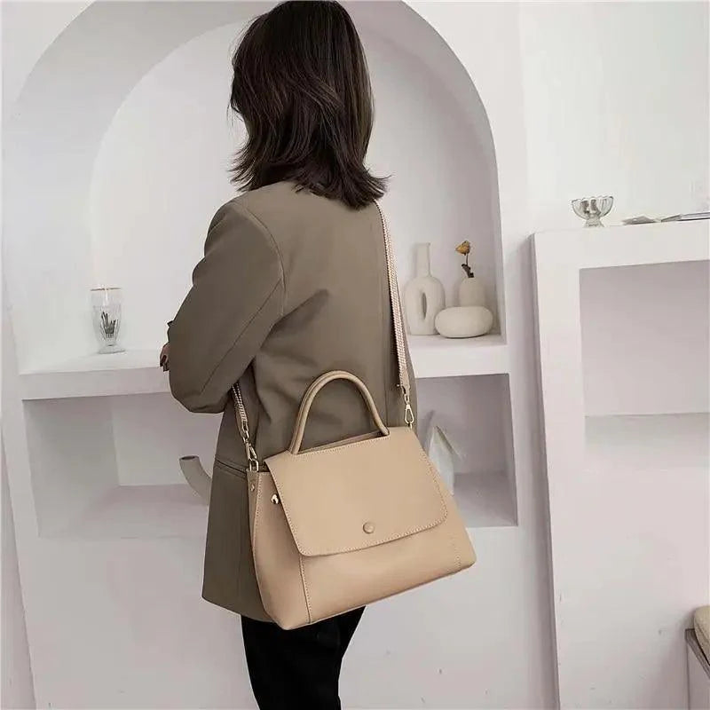 Large Capacity PU Leather Shoulder Bag Elegant Messenger Tote