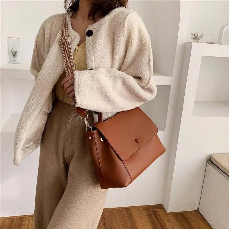 Large Capacity PU Leather Shoulder Bag Elegant Messenger Tote