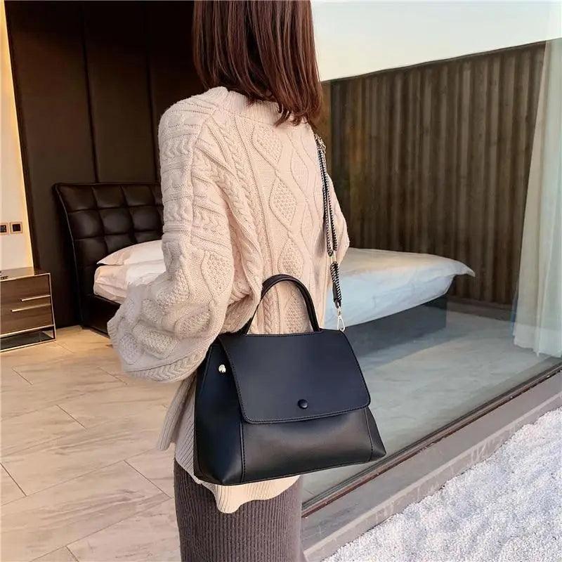 Large Capacity PU Leather Shoulder Bag Elegant Messenger Tote
