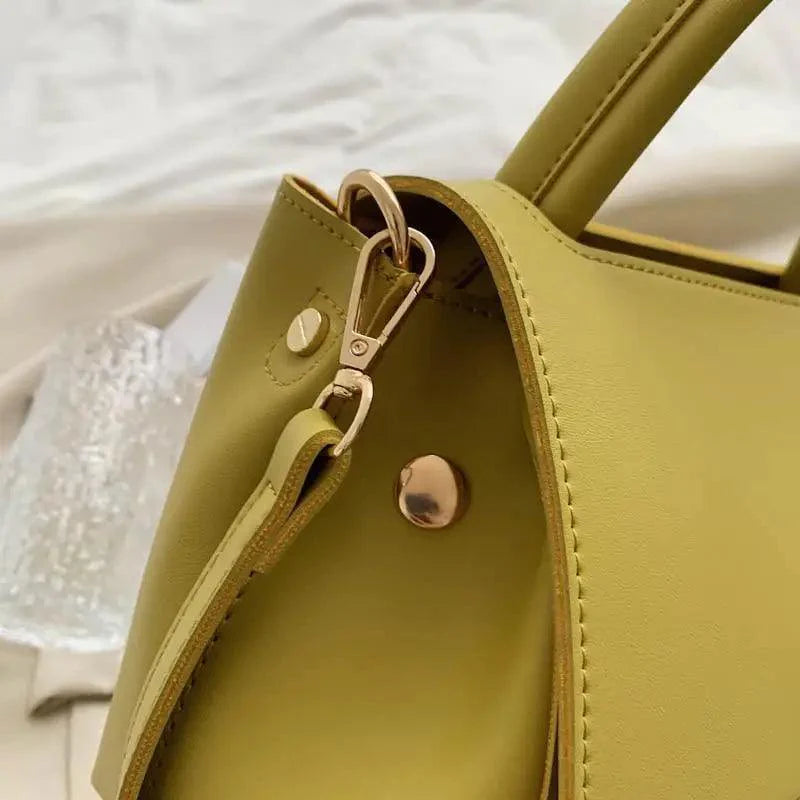 Large Capacity PU Leather Shoulder Bag Elegant Messenger Tote
