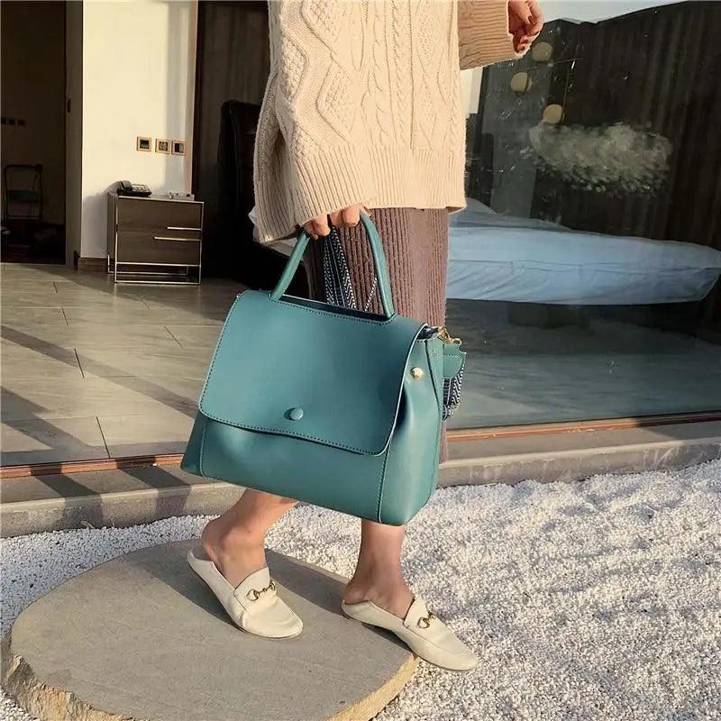 Large Capacity PU Leather Shoulder Bag Elegant Messenger Tote