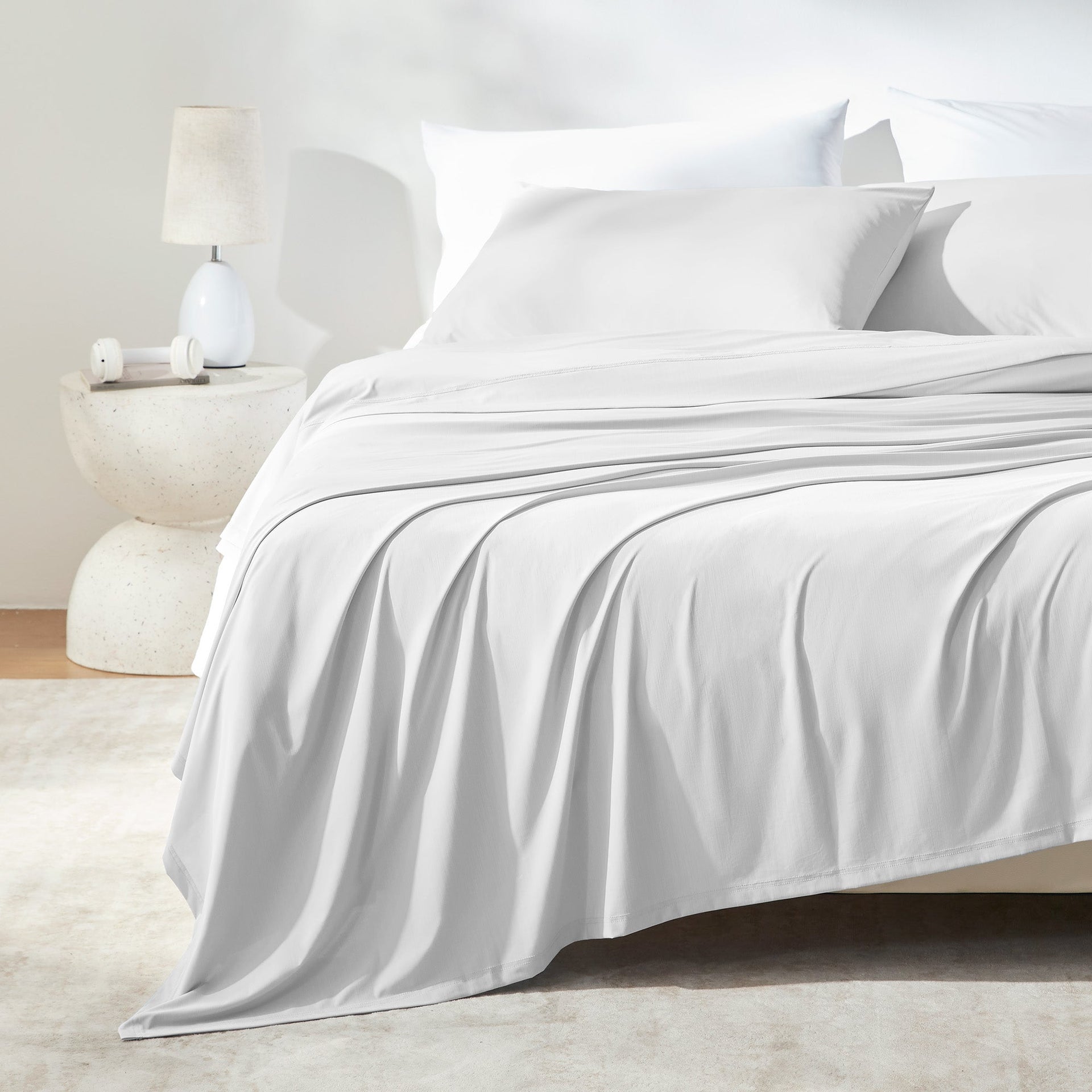 Cool Zone Cooling Sheet Set, Temperature Regulating Bedding - Image 2