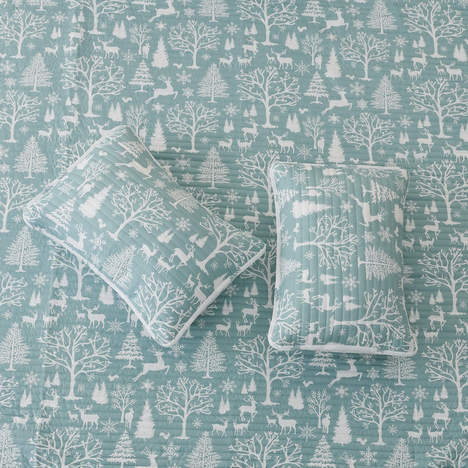 Winter Solstice Collection 3 Piece Lodge Woods Quilt Set Blue
