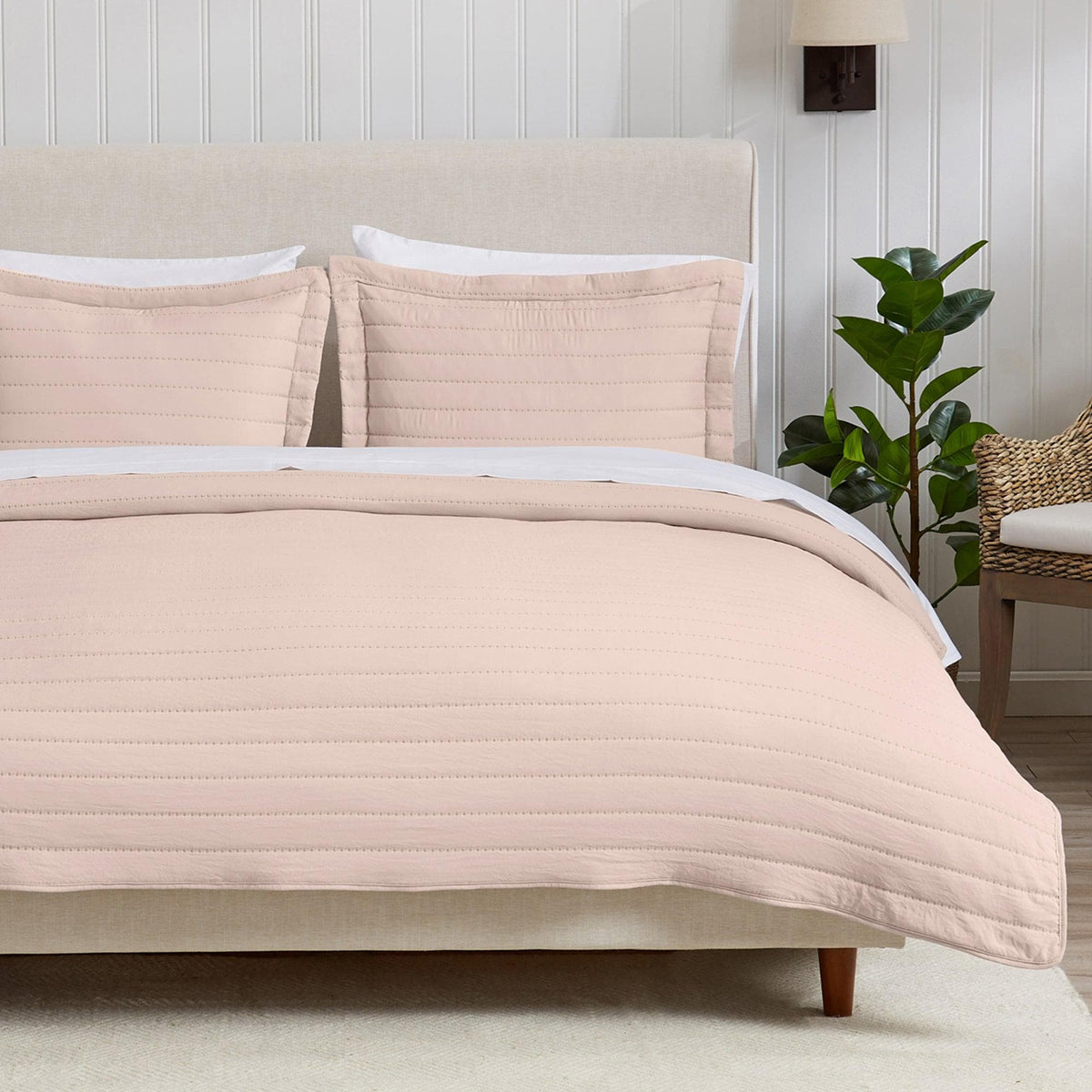 Solid Striped Quilt - Virginia Collection