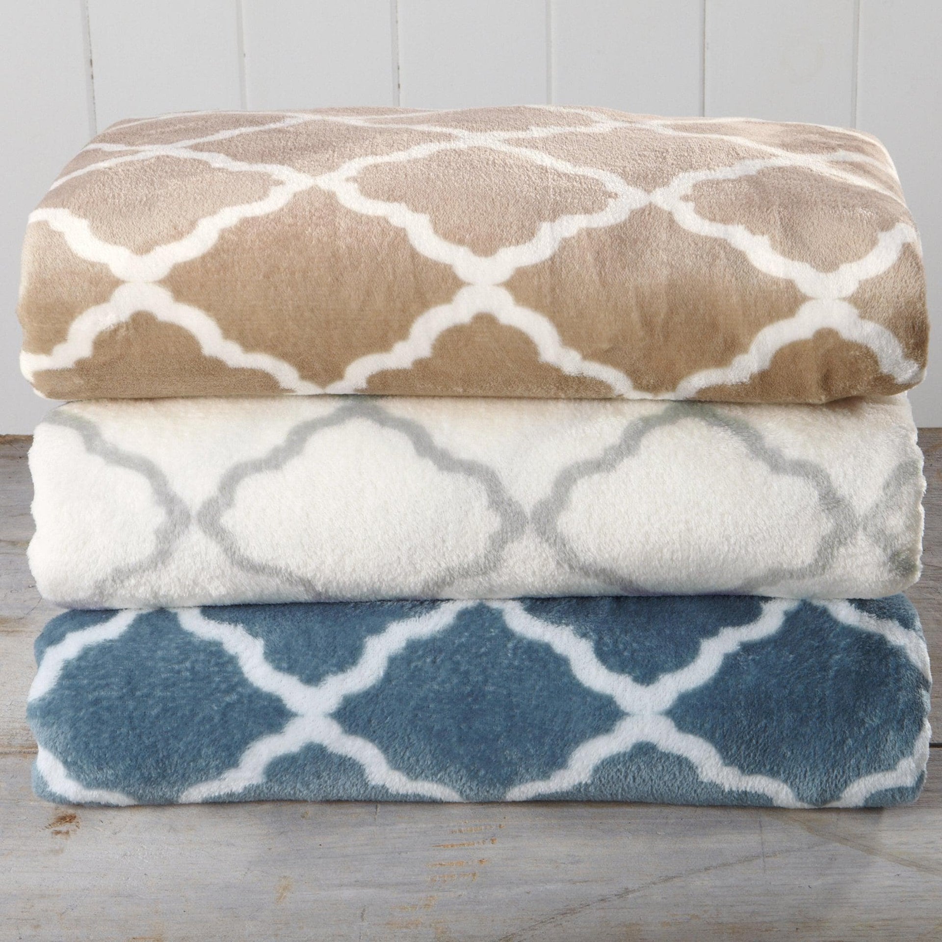 Printed Plush Sheet - Velvet Luxe Lattice Collection