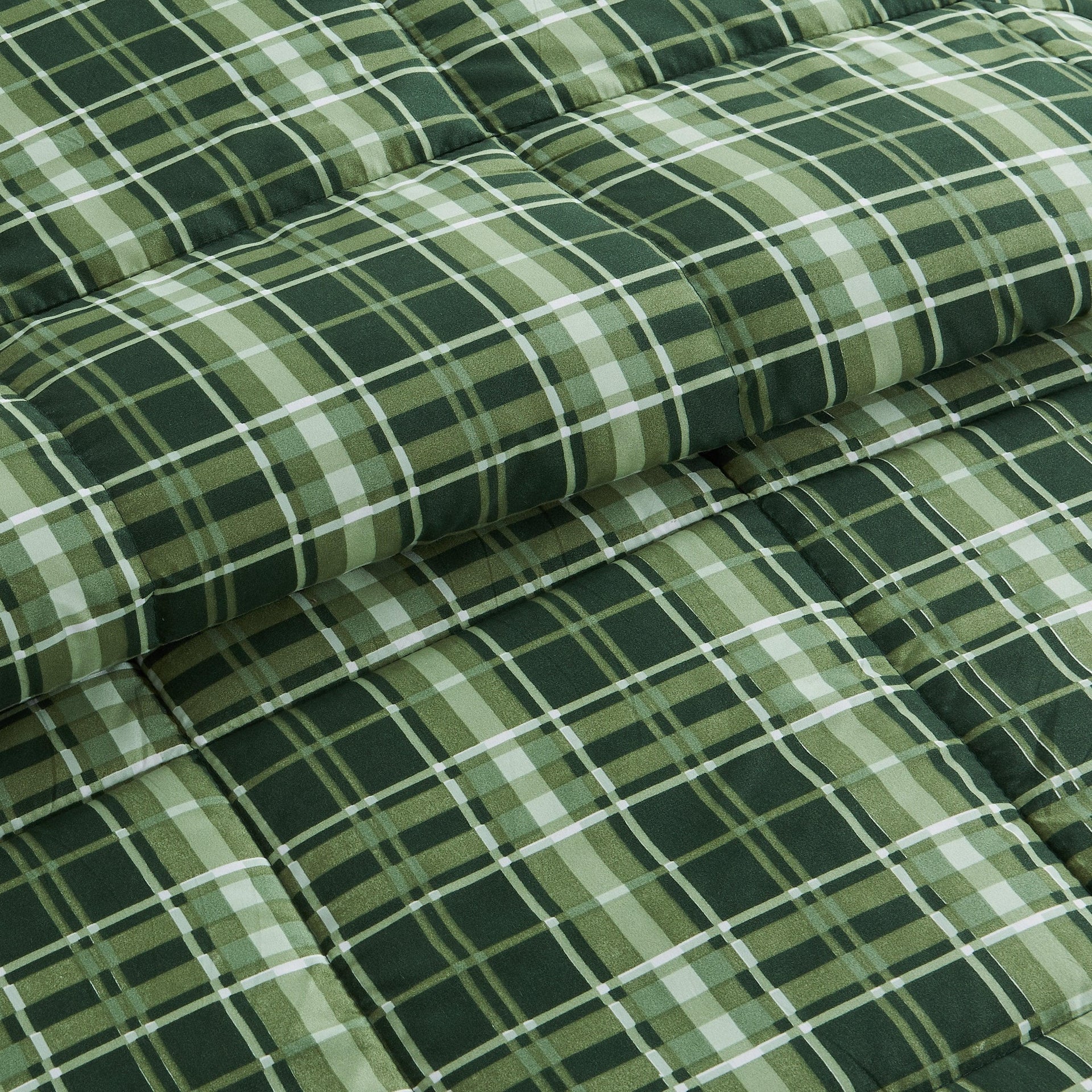 Reversible Christmas Comforter and Sham Set - Holiday / Lodge Odette Collection