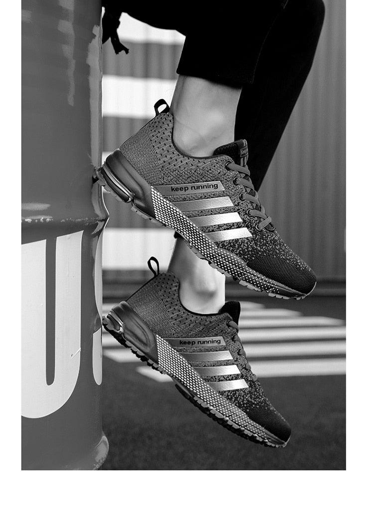 Green Lightweight Men’s Running Sneakers for Marathon & Outdoor